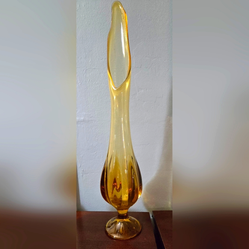 Vintage Viking Amber 6 petal swung glass